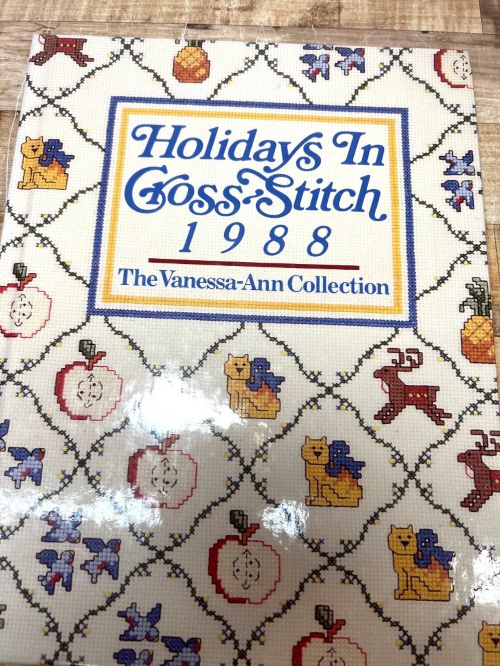 Holidays In Cross-Stitch 1988 Vanessa-Ann Collection Patterns & Designs Book